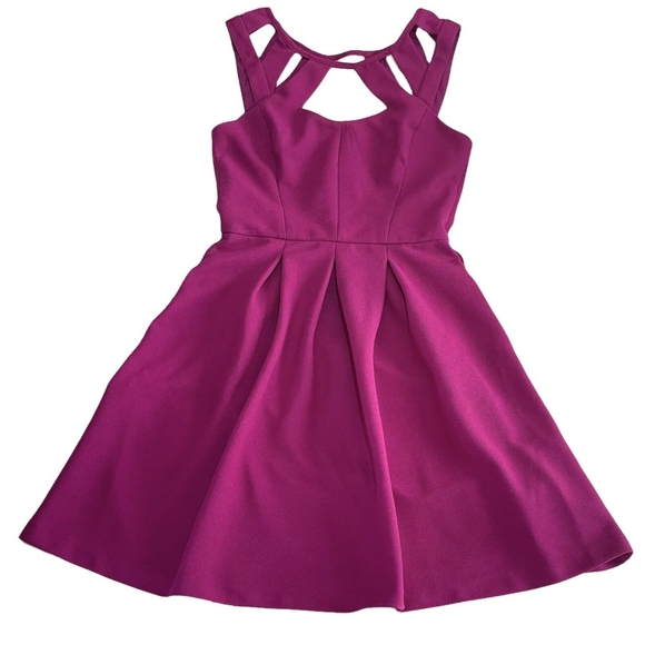 Betsey Johnson Dress size 2 - Picture 10 of 10